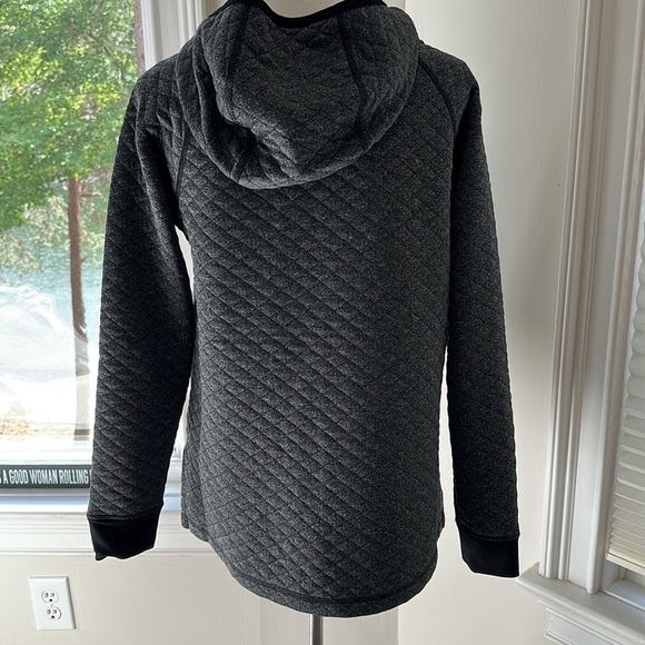 SMARTWOOL Quilted 1/4 Zip Hoody, Size Small, Like new - Picture 6 of 9